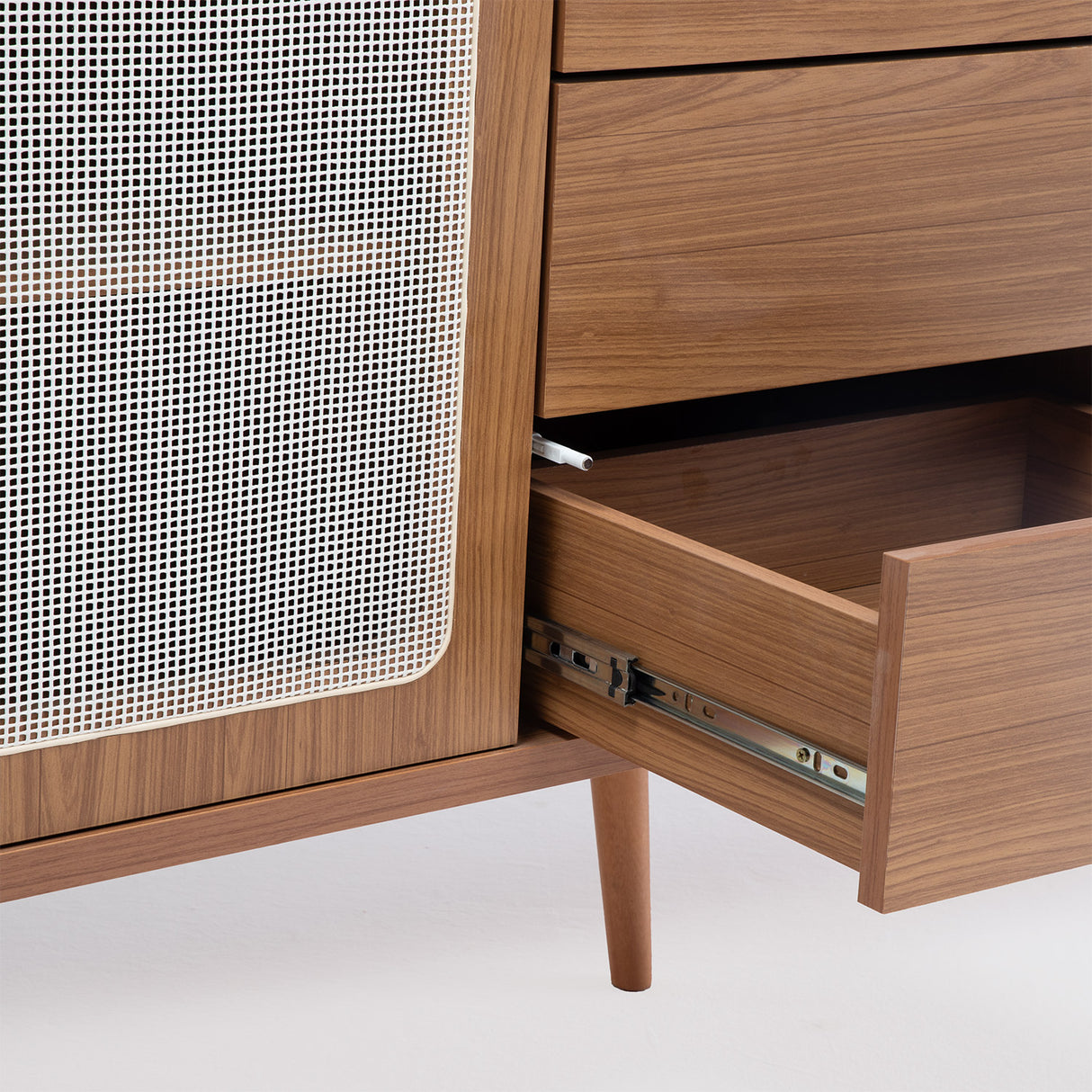 Buffet Alturas 2 Puertas + 3 Cajones Canela