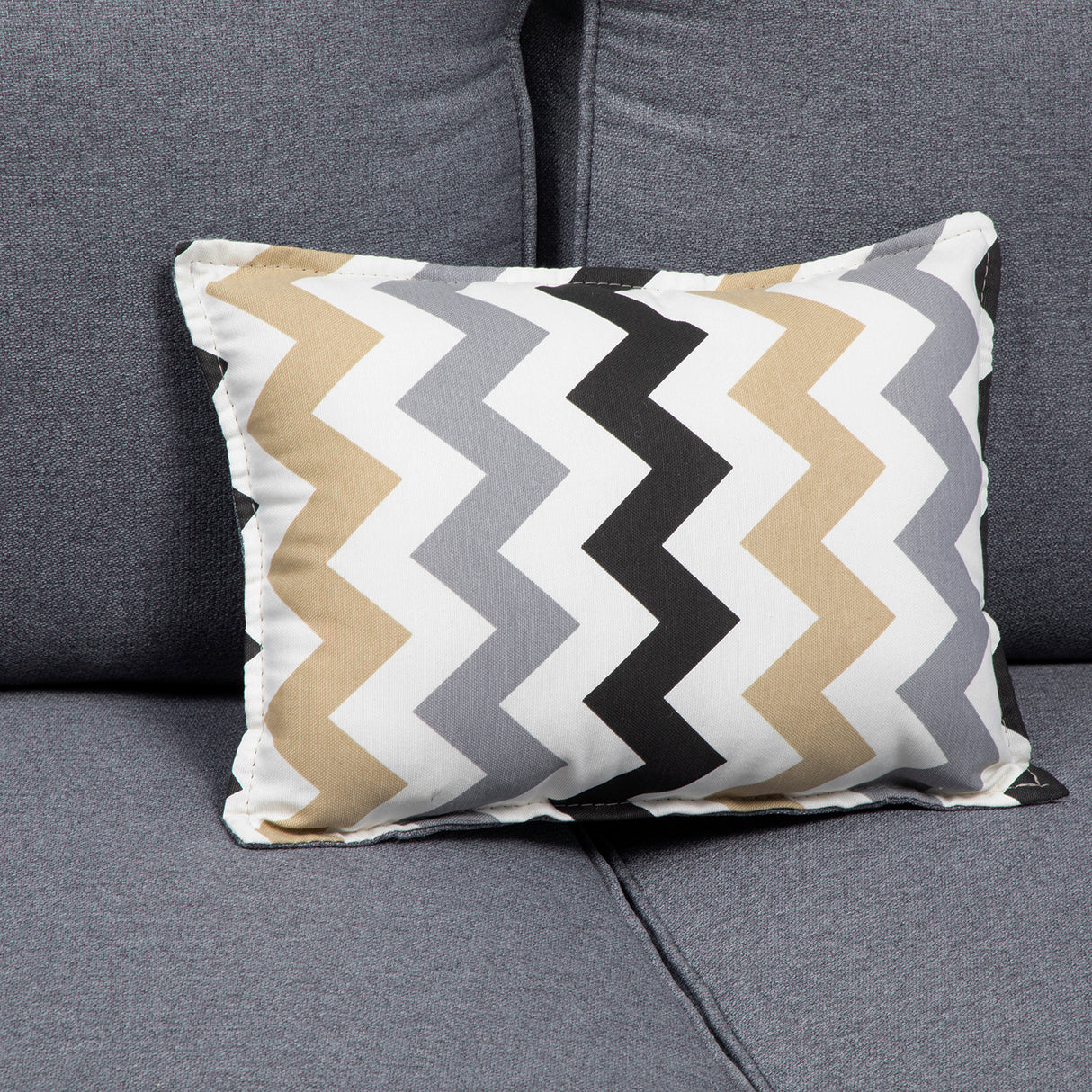 Sofá Antonia 3 Cuerpos + 2 Pouf